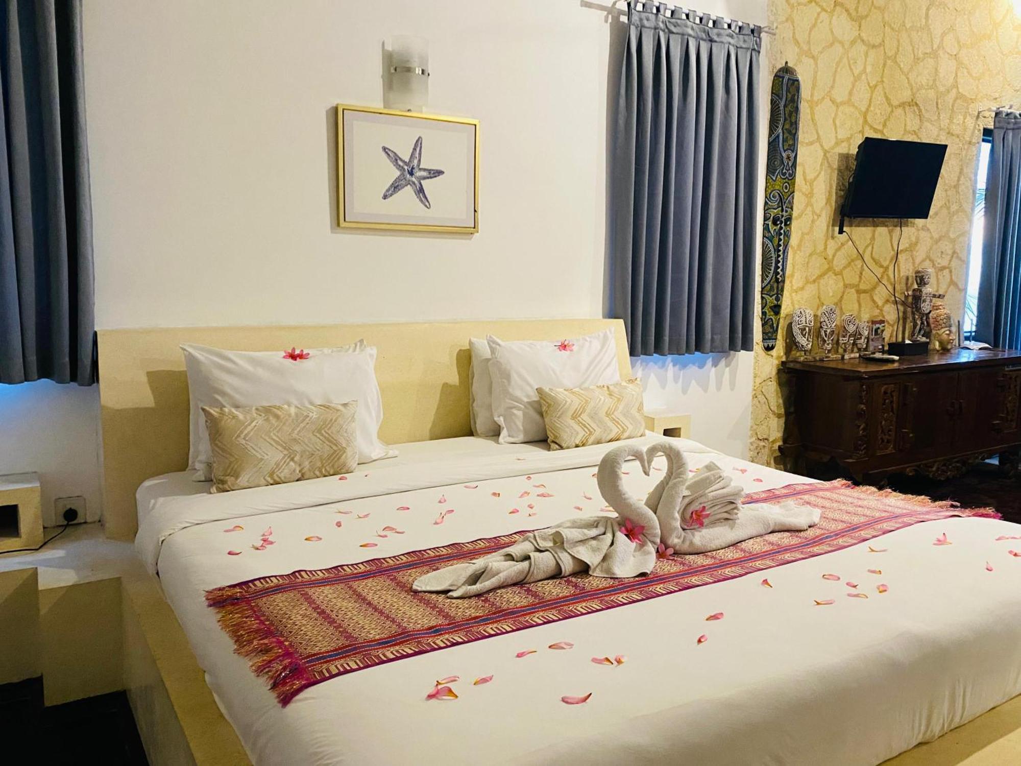 Villa Umbrella Lombok Senggigi Dış mekan fotoğraf
